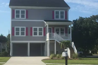 Image de Belle Maison Plus RÉCENTE! 2 Blocs Pour La Balade Et 3 Blocs Pour La Plage! ! ! !