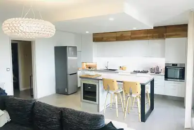 3 pièces proche de Nice et plages de Cagnes -clim-wifi-tv-garage-vue mer