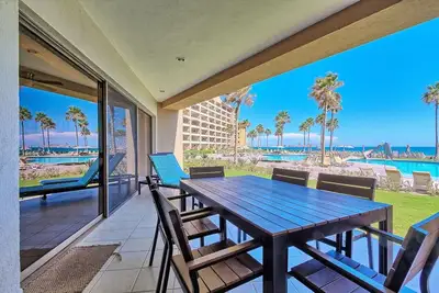 Image de Condo familial, accès direct au rez-de-chaussée à la piscine / plage du spa Sonoran