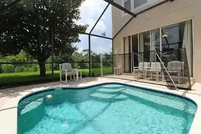 Image de Maison de luxe 3 chambres | Près de Disney | Piscine | Corner Home