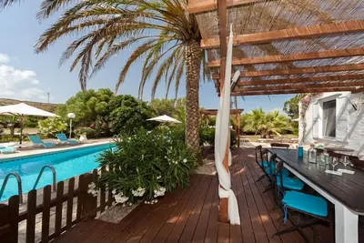 Image de Belle maison de campagne charmante à côté de s'Albufera avec piscine, barbecue, internet
