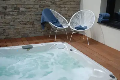 Image de Bretagne Port Goret : \"Au Bois Flotté\"maison 4* bord de mer plage Gr34, jaccuzi