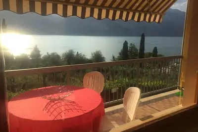 Image de Appartement avec 2 chambres et une vue imprenable sur le lac