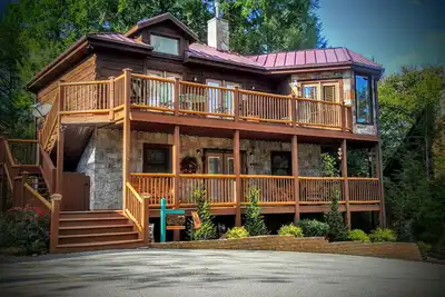 Image de Enjoy ***** \"The View\" - ÉLÉGANT, Pet Friendly, 3 Lits Roiers Et Un Grand Paysage
