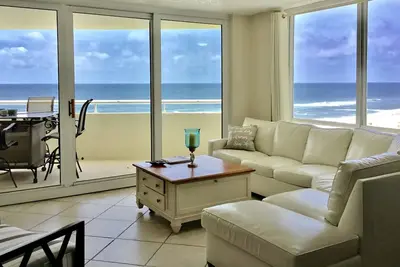 Image de Melody Of The Sea, Perdido Key, Floride Ocean Front Condo avec des équipements de luxe