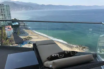 Oct Dates Dispo Panoramic Beachfront Views Condo et commodités spectaculaires
