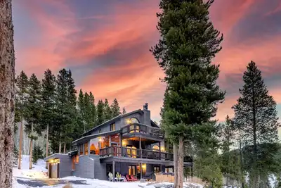 Image de Grande retraite avec Peak 10 Ski Views, Hot Tub, 1. 5mi dwntn Breck