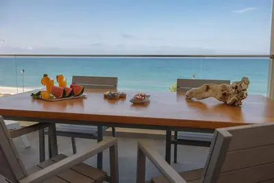 Image de Suite Pasithea avec vue imprenable sur la mer