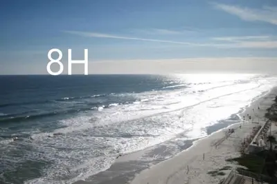 Image de Oceanfront Penthouse - 40 'Private Balcony, Right on Daytona Beach, W / video