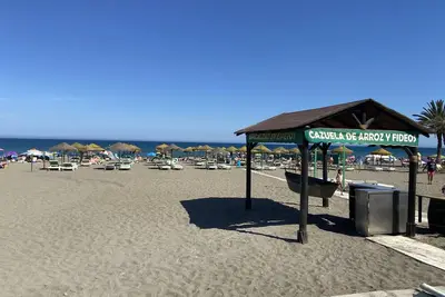 Image de Maison individuelle avec piscine à 200m. de la plage et commerces. Wifi gratuite