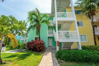 Image de 2 Bed / 2 Bath Angler Unit-4