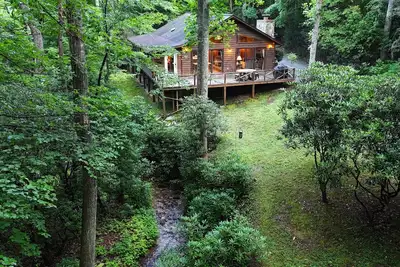 Image de 3. 35 Acre Creek avant ~ connexion Wi-Fi ~ Non Autres Cabins in Sight