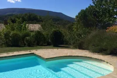 Image de Lovely Two Bedrooml Cottage, Piscine, Wifi gratuit (Cimabue)