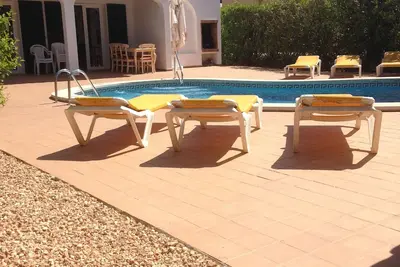 Image de Belle Villa Avec Piscine PRIVÉE Et Jardin PRIVÉ, Situation Jolie!