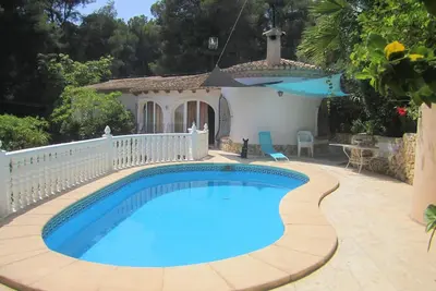 Image de Esméralda Calpe Moraira vue mer-nature, piscine privée près de la plage Aa. Cc