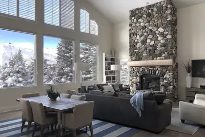 Image de Superbe et spacieux, la maison rénovée