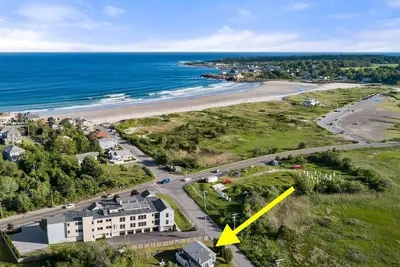 Image de Étapes de Good Harbor Beach, 5 chambres, climatisation, grande terrasse, foyer