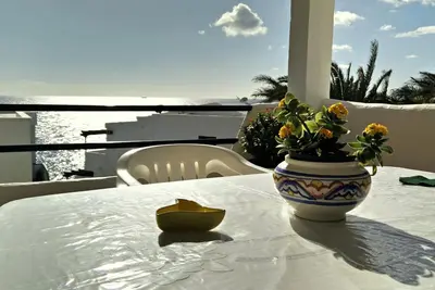 Image de 50 mètres de la mer: Appartement De Vacances Dans La Zone agréable et relaxant