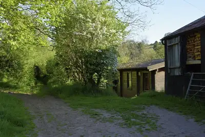 Image de Log Cabin sur une ferme colline galloise dans les Brecon Beacons