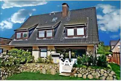 Image de Appartement moderne de 4 pièces à Westerland / Sylt avec jardin pour 4-5 personnes