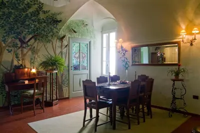 Image de Pittoresque appartement dans ancien village viticole, terrasse avec vue sur mer