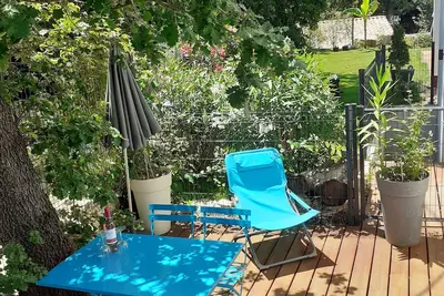 Image de Beau F2 neuf, tout confort, au calme, à 2 pas du centre de Sommieres