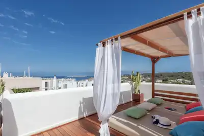 Image de Villa vue mer-coucher de soleil avec piscine Ă Cala Tarida.