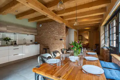 Image de Magnifique corps de ferme XVIIIe grand standing, au cœur du vignoble d’Alsace.