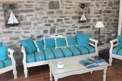 Image de Maison cosy n ° 1 - Élégance cycladique - Vue sur la mer - Emplacement stratégique