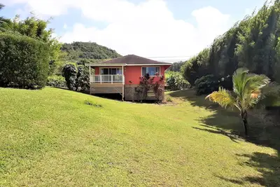 Image de Spacieux Cottage Vue Océan / Montagne. Retraite sur une île privée. Sanctuaire tropical.
