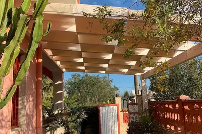 Image de Maison de vacances familiale. Près de la plage à 600 mètres. Gratuit permanent illimité. Internet.