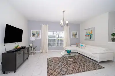 Image de (Ll3087) Lake Storey, près de Disney, 5 lits et 4 bains + piscine et lac