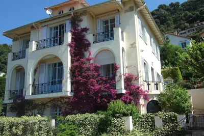 Image de Entre ciel et terre, Villa  Art Deco  grand stand Clim Vue Somptueuse mer Grasse