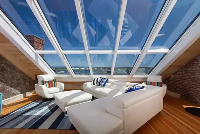 Image de Suite Penthouse «Percival»: vues à couper le souffle, coupole, promenade vers les restaurants