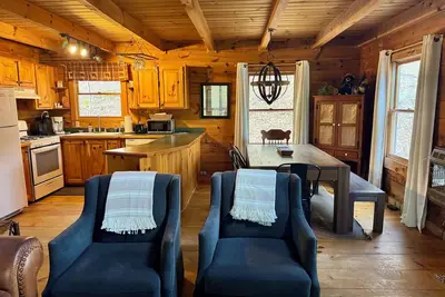 Image de Shady River Retreat - Votre paradis Riverside!