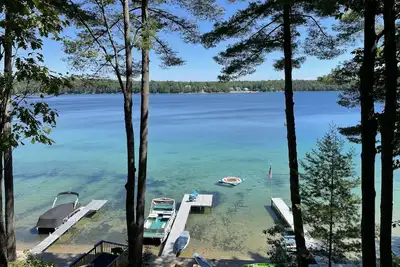 Maison de vacances récemment rénovée sur Crystal Clear Bear Lake.
