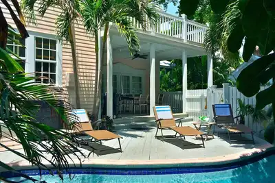 Image de Secret Villa Ii @ Old Town: avec piscine privée, près de Duval!