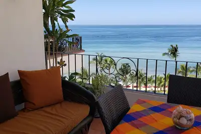 Image de 78 $ Par Nuit En Ao Très populaire Vista Del Sol 802 Zona Romantica Femme de ménage svce inc