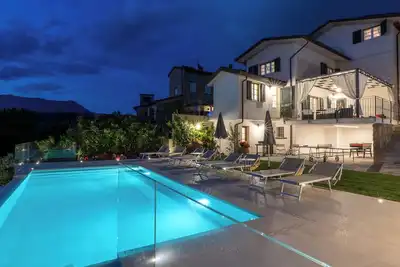 Image de Villa Elena 9+1, Emma Villas