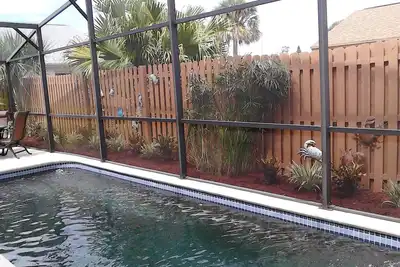 Image de Disney World 2 Bed 2 Bath Maison avec piscine 2. 5 Miles de Parcs