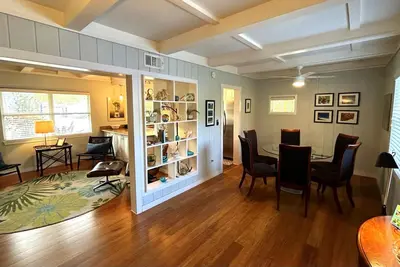 Image de Super propre, emplacement parfait, maison bien approvisionnée, animaux de compagnie considérés