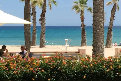 Image de Plage de San Juan Alicante, piscine adaptée, wifi, A. C et parking