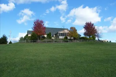 Image de Paisible, belle maison, lac Raystown, animaux de compagnie Ok, kayaks et voiturette de golf disponibles