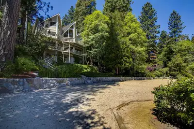 Image de Nos clients disent: \"Meilleur Front De Lac Et Meilleur Emplacement! ! ! \" Directement Sur Le Lac! ! !