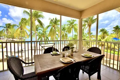 Image de Détendez-vous, Kayak, / Paddle Board / Vélo cette île Paradise -7up by CaymanVacation