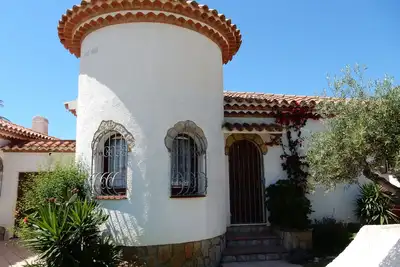 Image de Air Con Villa, piscine, barbecue, WiFi gratuit, Bonmont Golf 4 milles, plage 1 mile