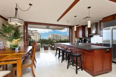 Image de Special De Mai: 299 $: Condo de luxe 3 chambres avec vue sur l'océan 522.