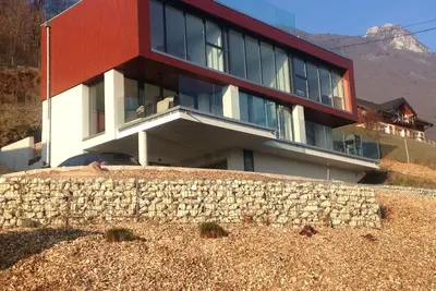 Image de Villa de luxe surplombant le lac du Bourget