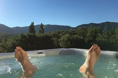Image de Maison Drôme Provence - Sud France / Jacuzzi / 6-8 pers. Au Calme - lieu sain.