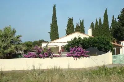 Image de Cuxac D'Aude Grand Appartement avec jardin \nloué du samedi au samedi uniquement